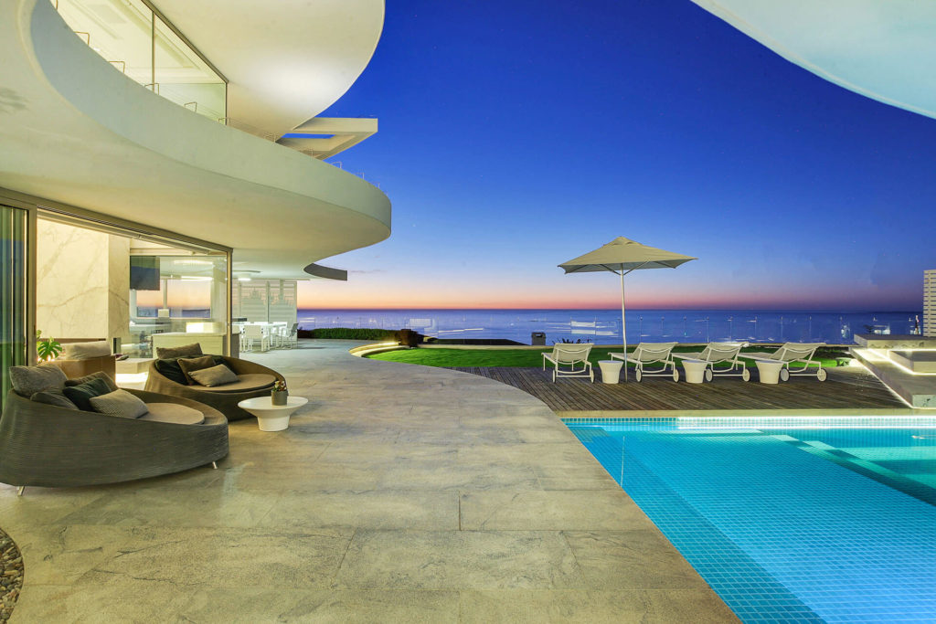 5-Bedroom-House,-Fresnaye_11