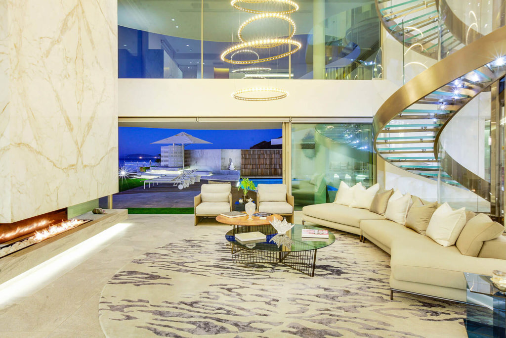 5-Bedroom-House,-Fresnaye_2